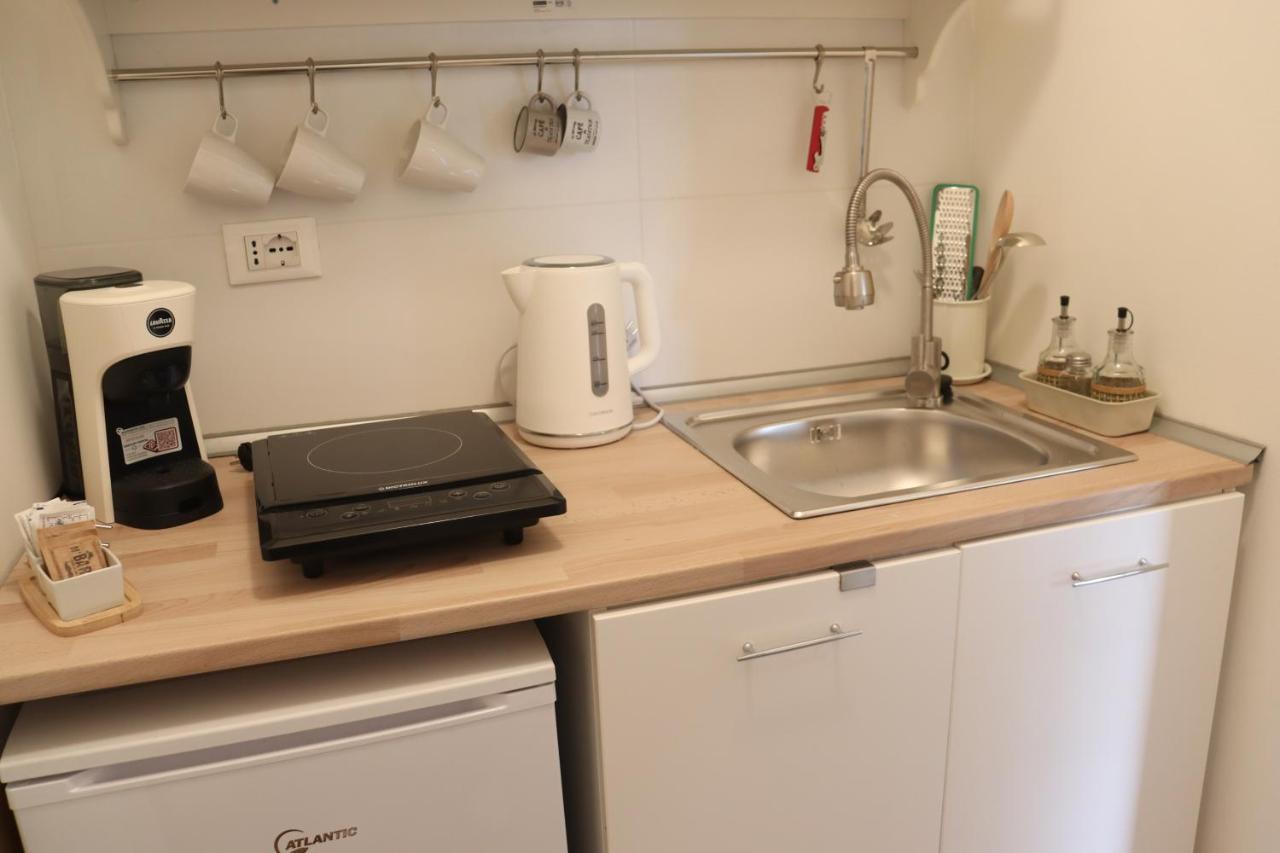 U Cuttigghiu Apartman Catania-Fontanarossai nemzetközi repülőtér Kültér fotó