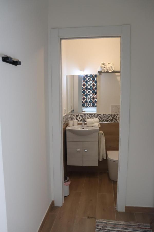 U Cuttigghiu Apartman Catania-Fontanarossai nemzetközi repülőtér Kültér fotó